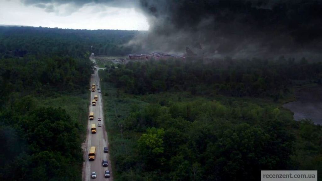Кадры из фильма: Навстречу шторму (Into the Storm) - 2014