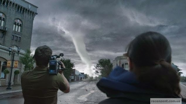 Кадры из фильма: Навстречу шторму (Into the Storm) - 2014
