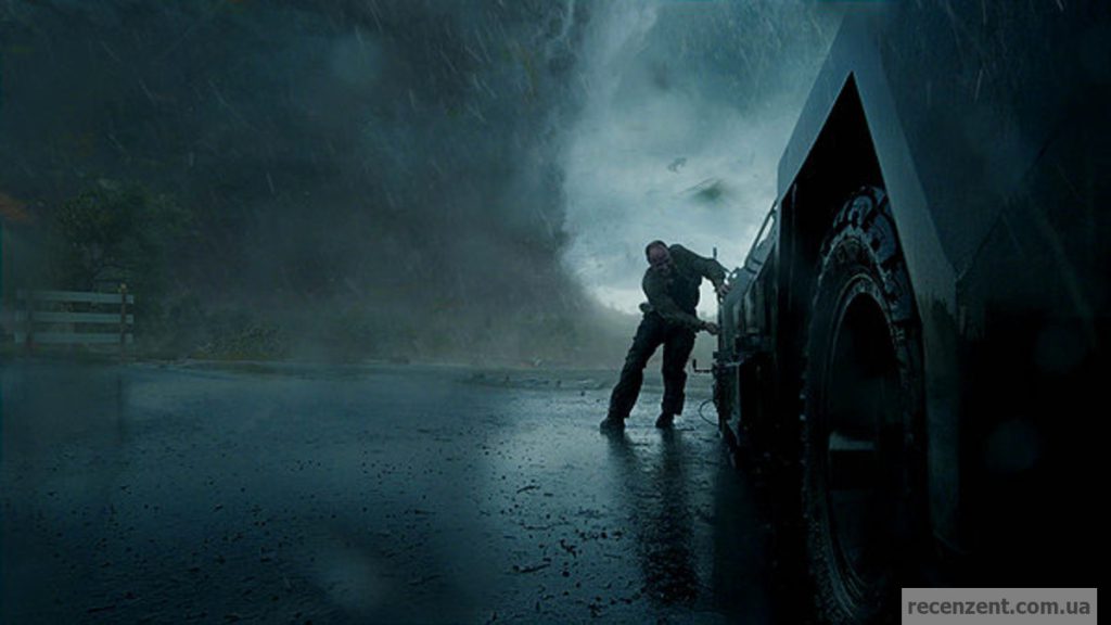 Кадры из фильма: Навстречу шторму (Into the Storm) - 2014