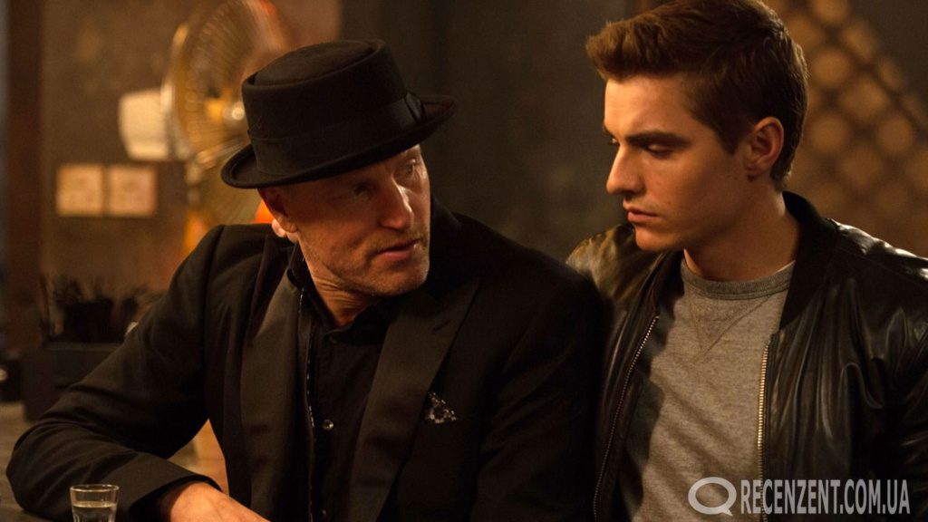 Иллюзия обмана 2 (Now You See Me 2) - Режиссёр: Джон М. Чу. В главных ролях: Джесси Айзенберг, Марк Руффало, Вуди Харрельсон, Дэйв Франко, Дэниэл Рэдклифф, Лиззи Каплан, Джей Чоу, Санаа Лэтэн, Майкл Кейн, Морган Фриман. Жанр: Боевик, Триллер, Комедия. Обзор сайта Рецензент (recenzent.com.ua)